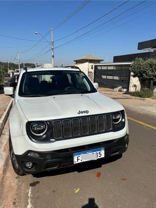 JEEP RENEGADE 1.8 16V FLEX LONGITUDE 4P AUTOMÁTICO
